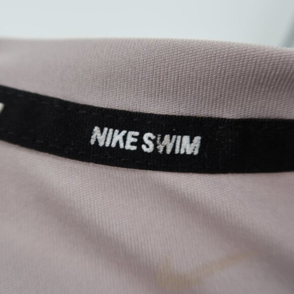 Nike Men's Short Sleeve Swim Shirt Size Large - Picture 2 of 6